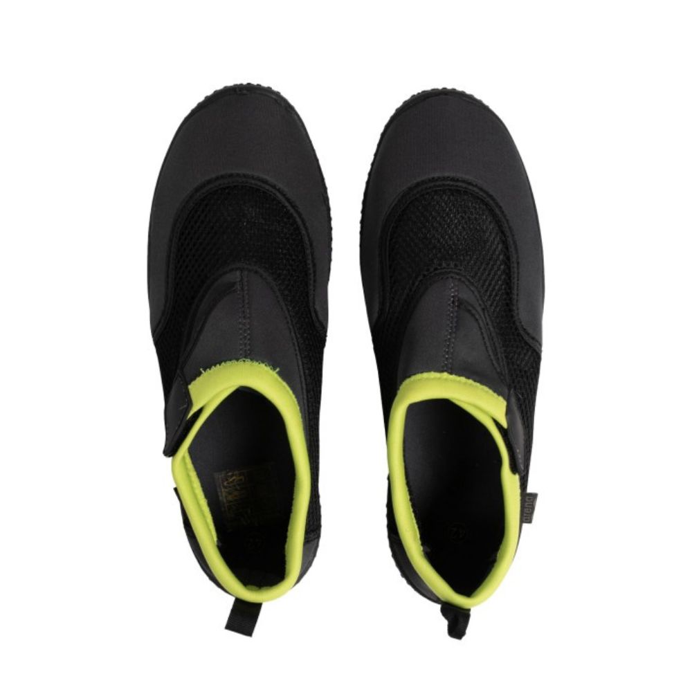 WATER SHOES