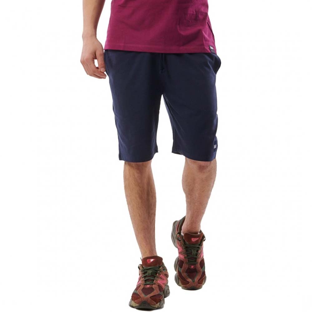 M ESSENTIAL SHORTS