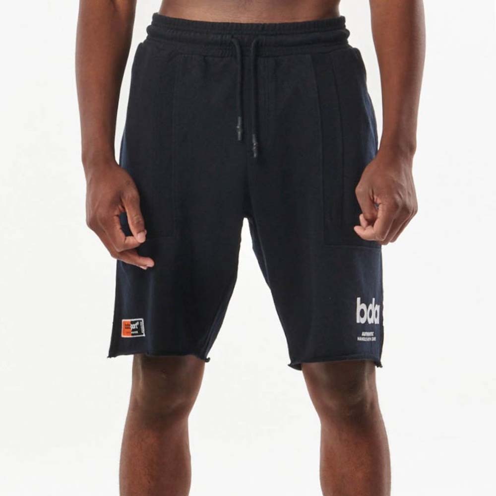 M TRAINING SHORTS