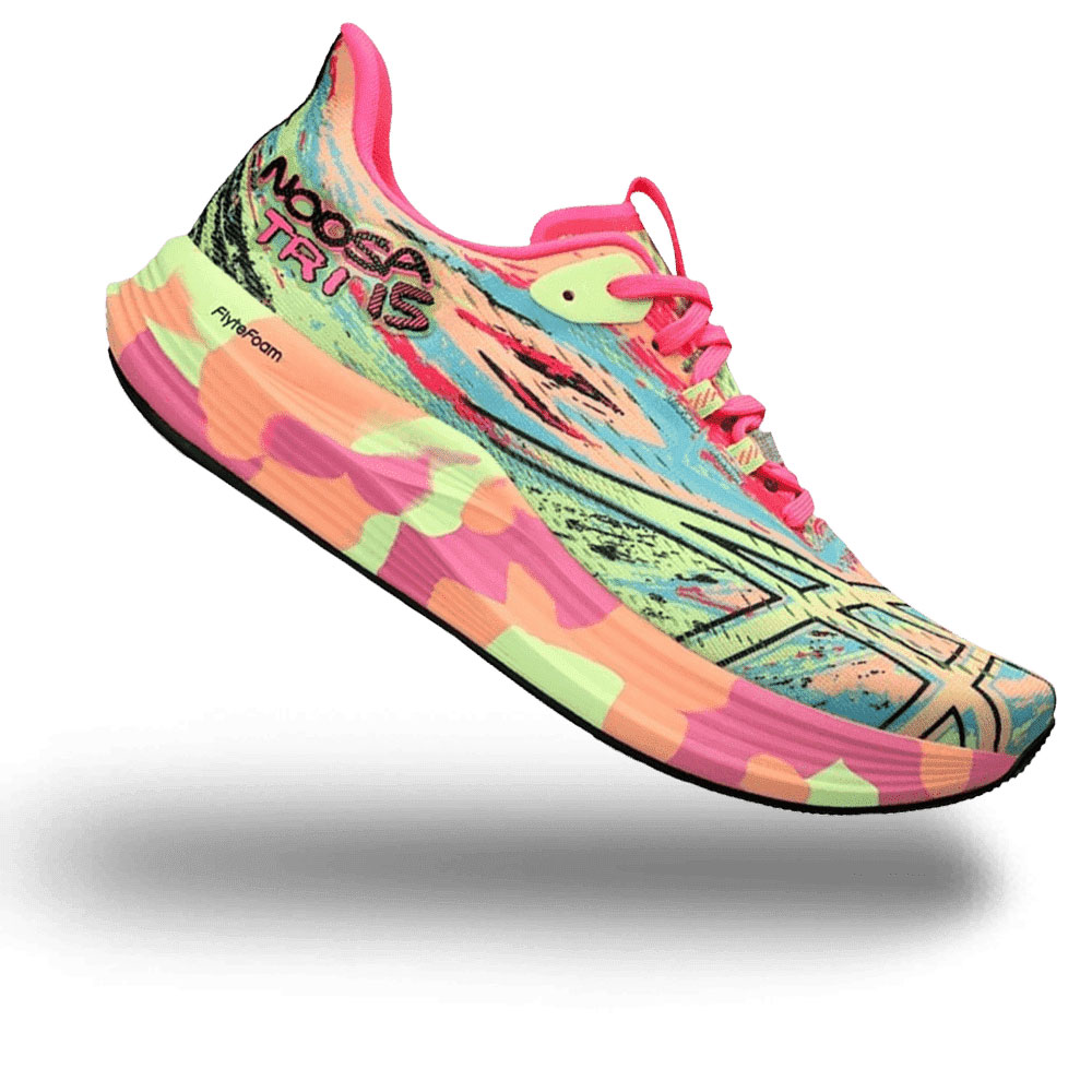 W NOOSA TRI 15