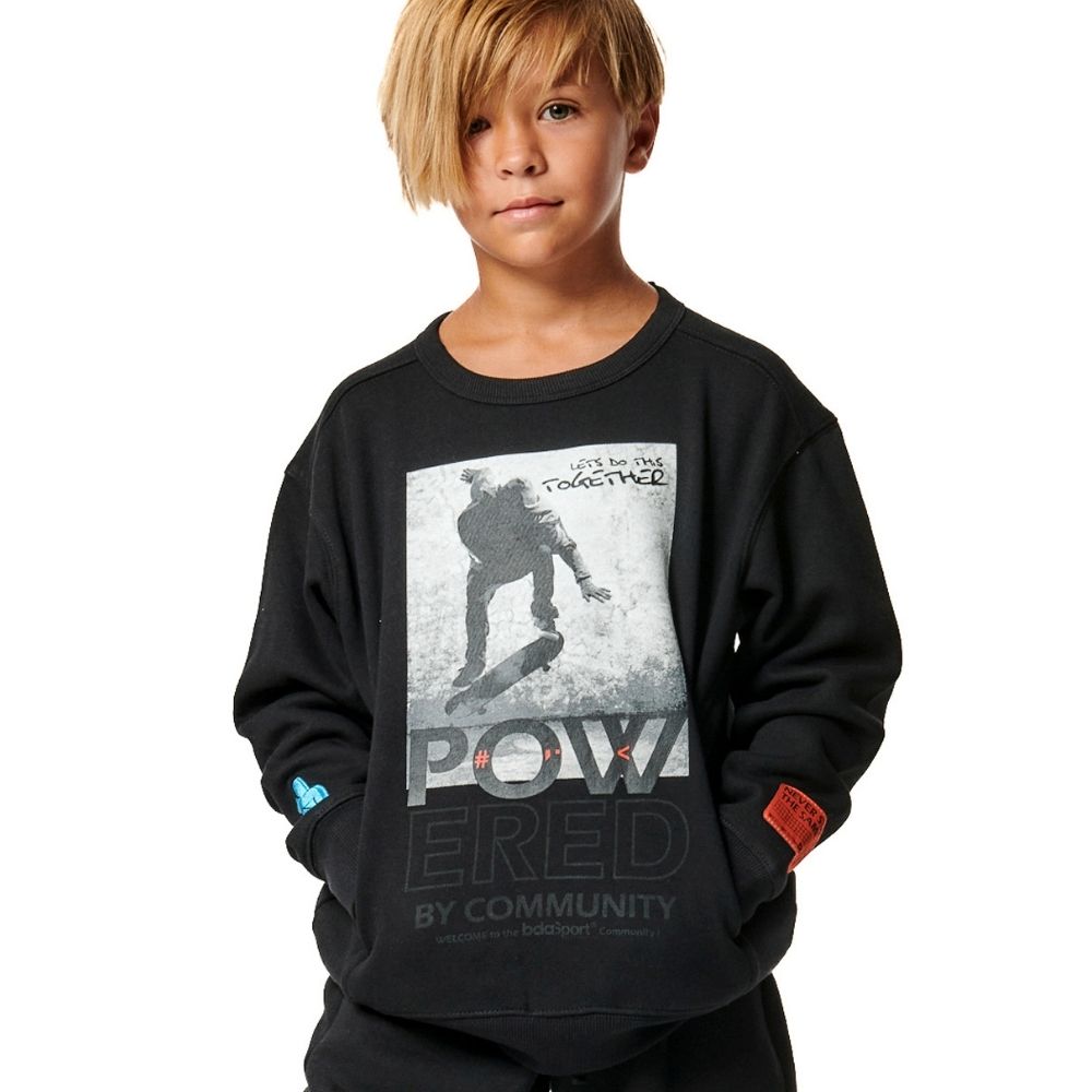 ROUND NECK SWEATSHIRT