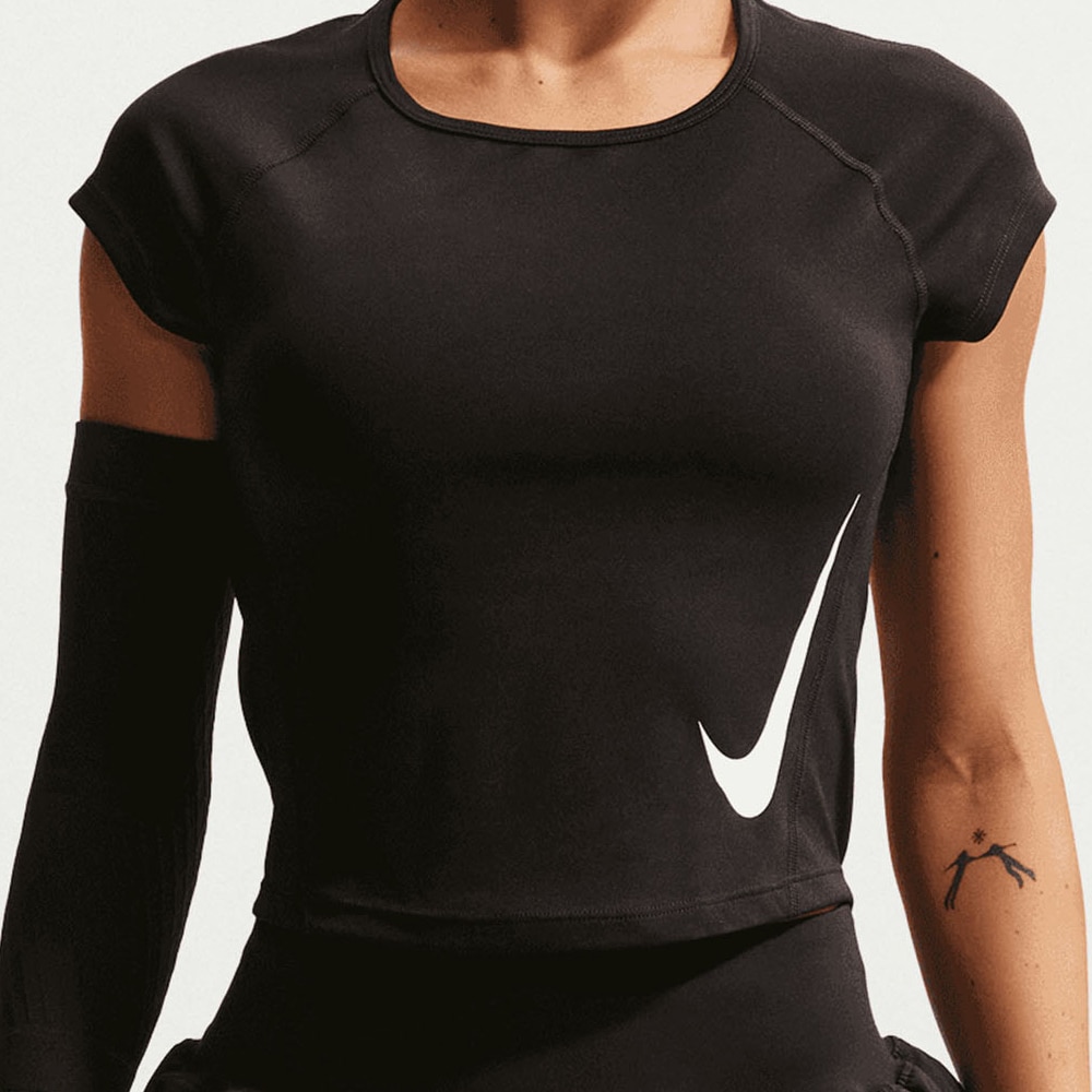 W TEMPO SWOOSH TEE